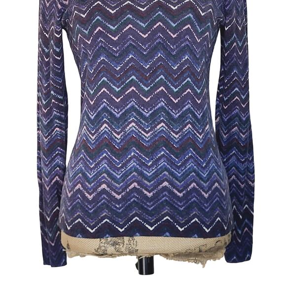 Talbots Pure Merino Wool V-Neck Multi-Colored Chevron Pattern Sweater Size XS - Picture 4 of 8